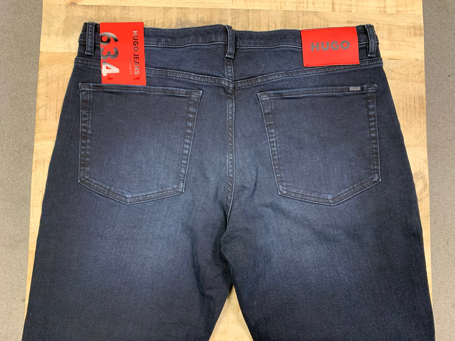 HUGO 634 Tapered Fit Jeans