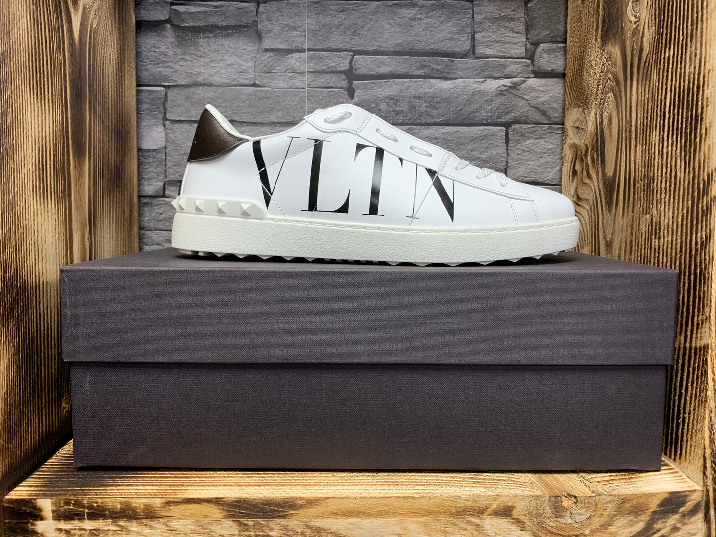 Valentino Rockstud VLTN Open Sneaker